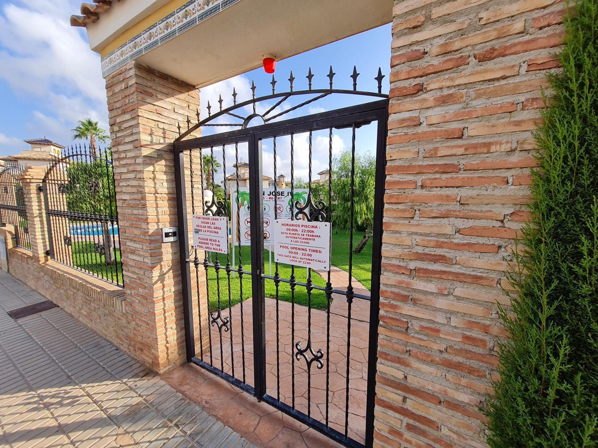 Schoenes Ferienhaus Casa Juan Mit Pool Dehesa de Campoamor  Экстерьер фото